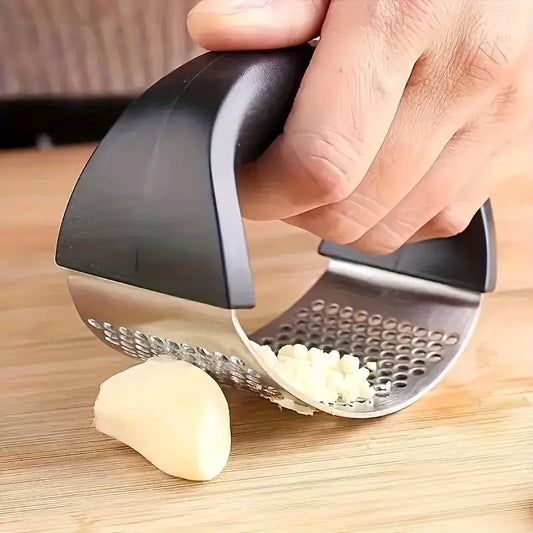 Stainless Steel Garlic Press & Mincer – Ergonomic Soft Handle, Easy-Squeeze & Clean, Professional Kitchen Tool for Effortless Garlic Crushing, Garlic Crusher